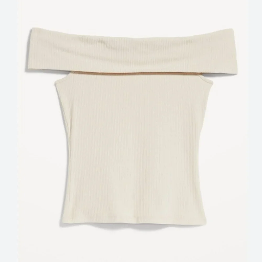 Off-Shoulder Ribbed Top - Picture 5 of 7